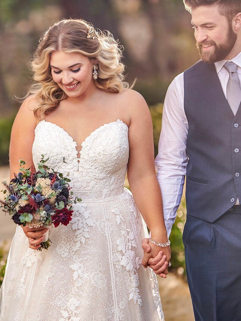 Curvy Brides